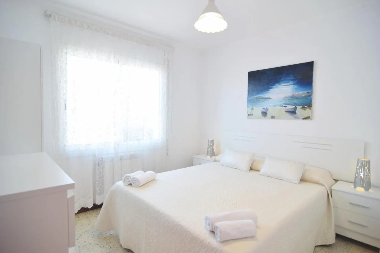 Homehoidaysrentals Millet Pineda de Mar Daire