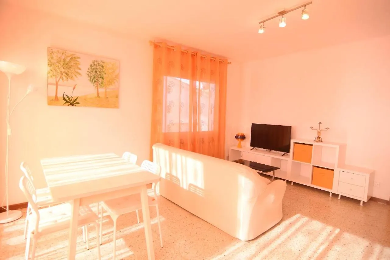 Homehoidaysrentals Millet Pineda de Mar 0*,  İspanya